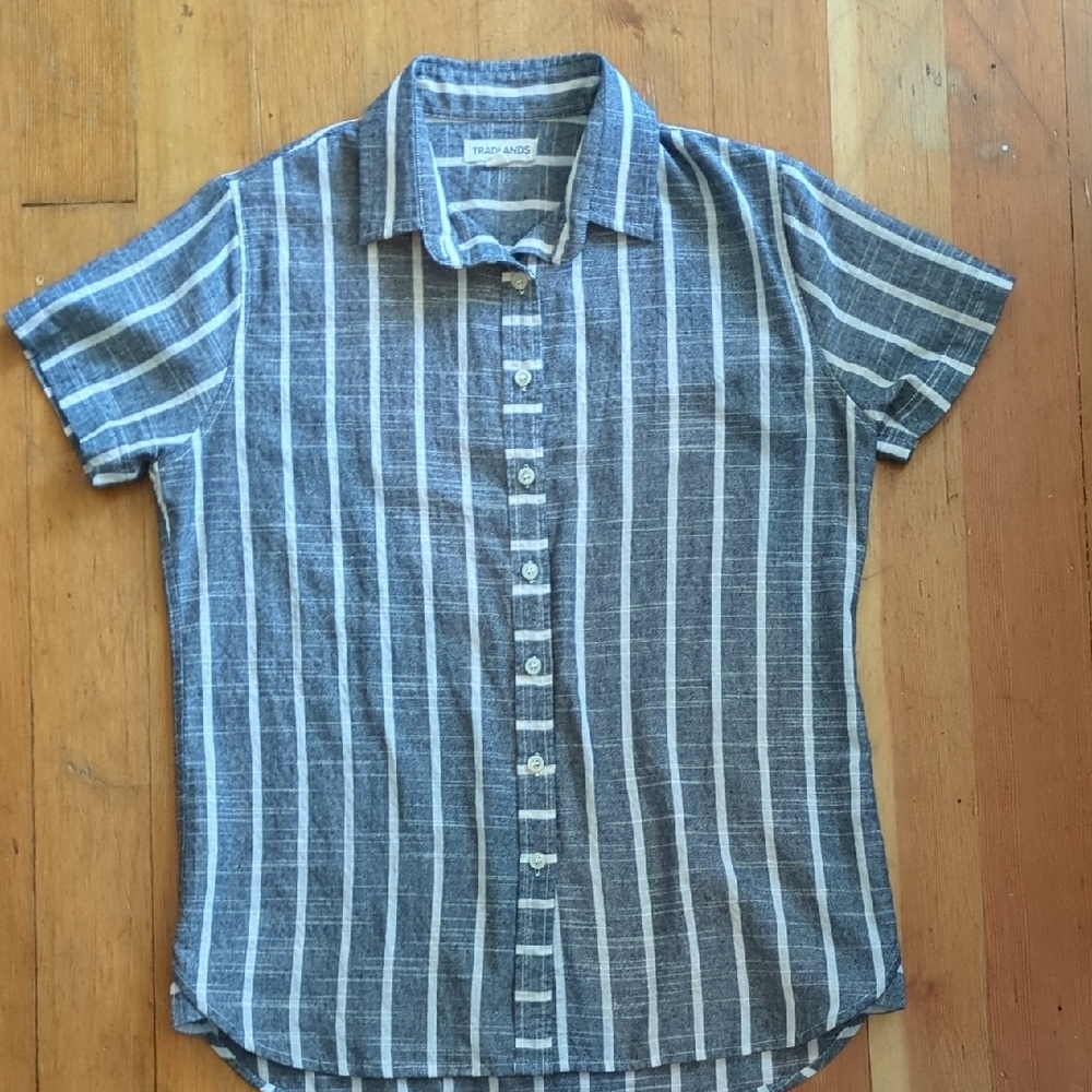 Tradlands Grat and White Casual Button Down Shirt